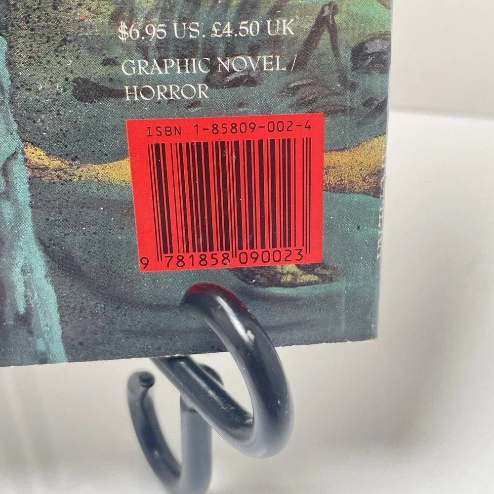 The‎ Lords Of Misrule by John Tomlinson & Gary Erskine (Graphic Novel)